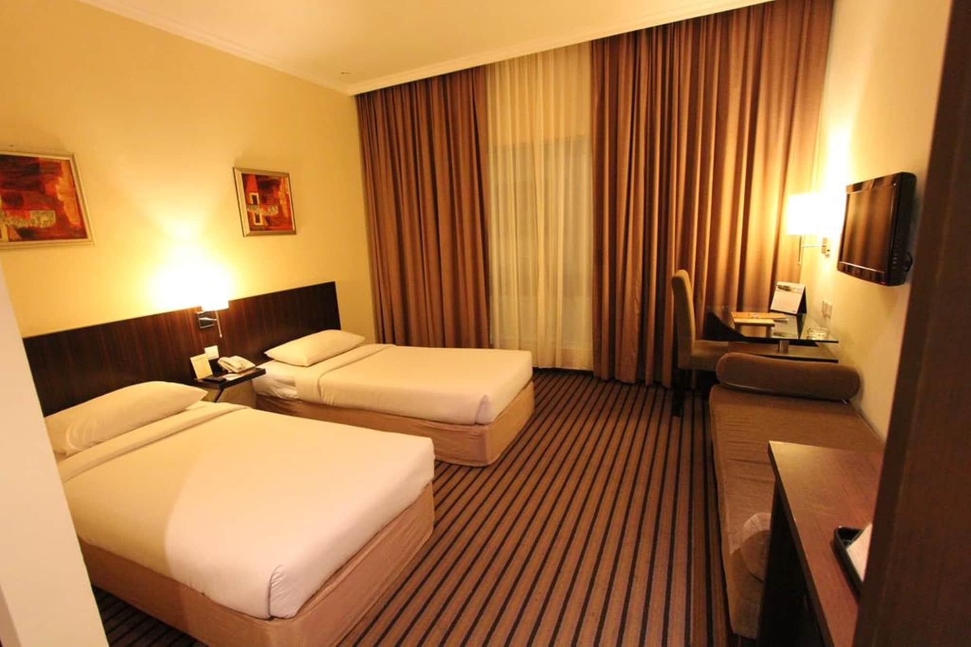 Harmoni One Convention Hotel And Service Apartments Batam Eksteriør bilde