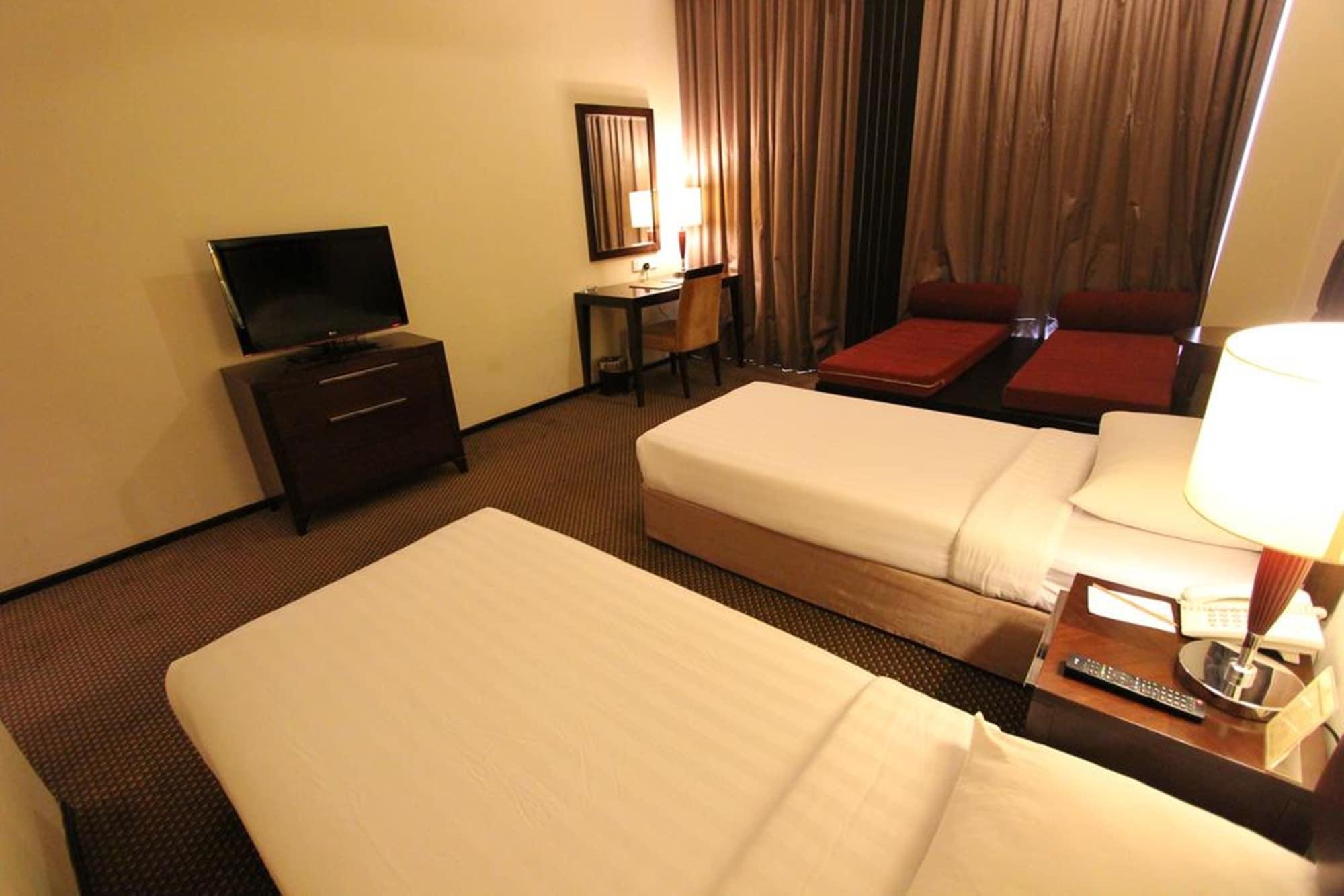 Harmoni One Convention Hotel And Service Apartments Batam Eksteriør bilde