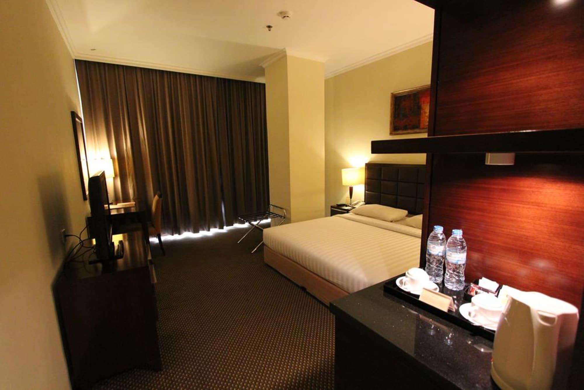 Harmoni One Convention Hotel And Service Apartments Batam Eksteriør bilde