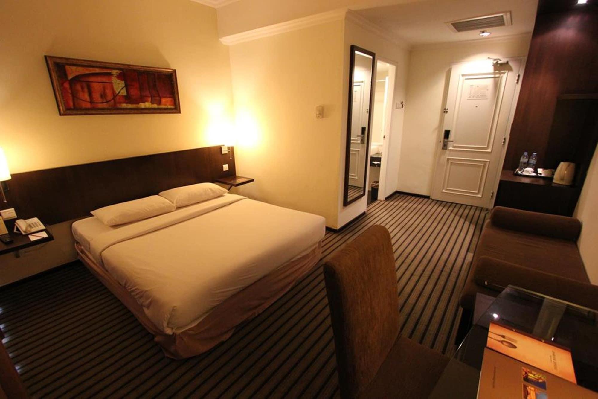 Harmoni One Convention Hotel And Service Apartments Batam Eksteriør bilde