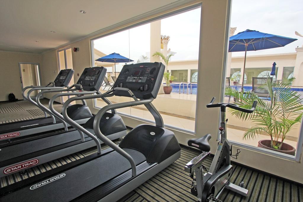 Harmoni One Convention Hotel And Service Apartments Batam Eksteriør bilde