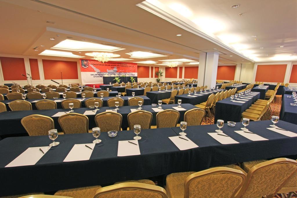 Harmoni One Convention Hotel And Service Apartments Batam Eksteriør bilde