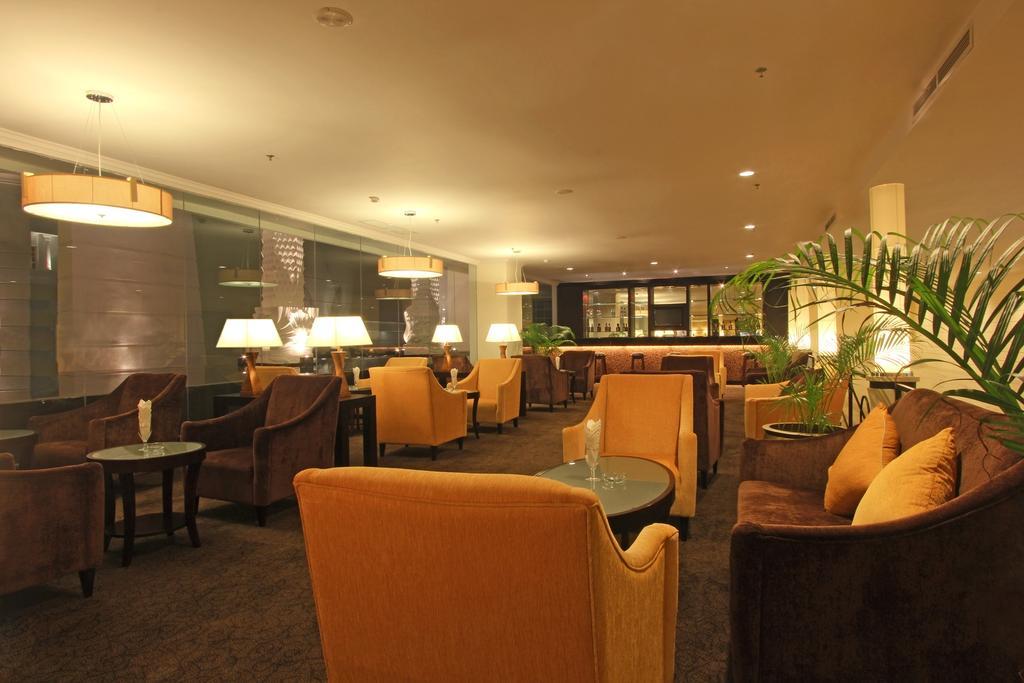 Harmoni One Convention Hotel And Service Apartments Batam Eksteriør bilde