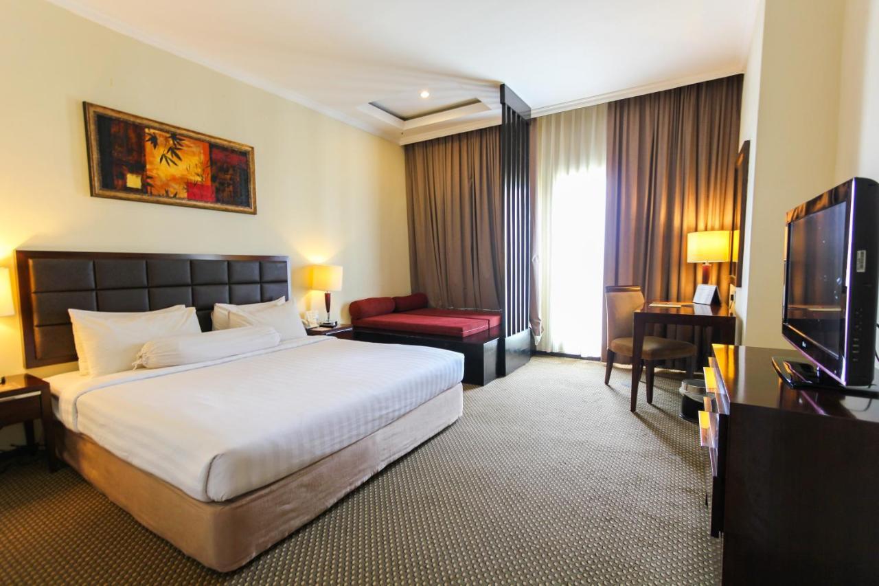 Harmoni One Convention Hotel And Service Apartments Batam Eksteriør bilde